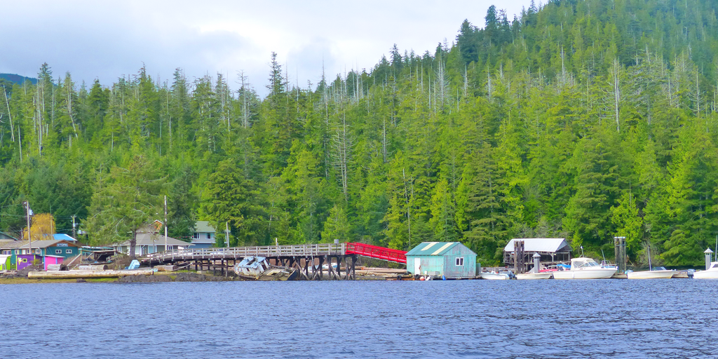 View of Kyquot village when arriving by ferry.